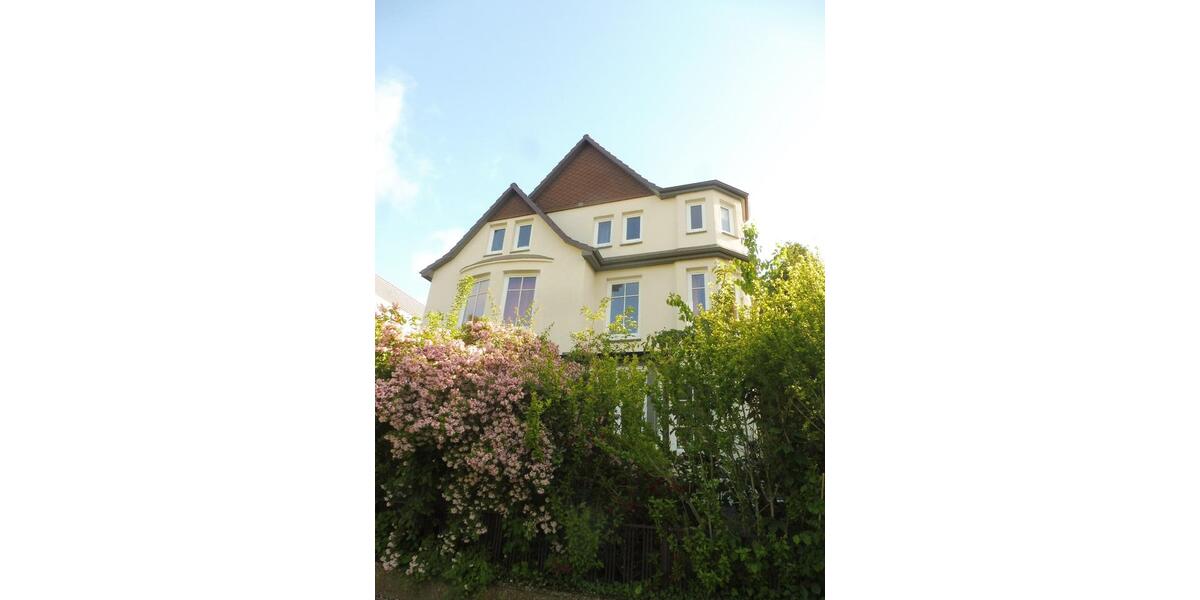 Einfamilienhaus Kronshagen - 10 Zimmer, 240 m&sup2;, 810.000&euro; | Angebot:25641227