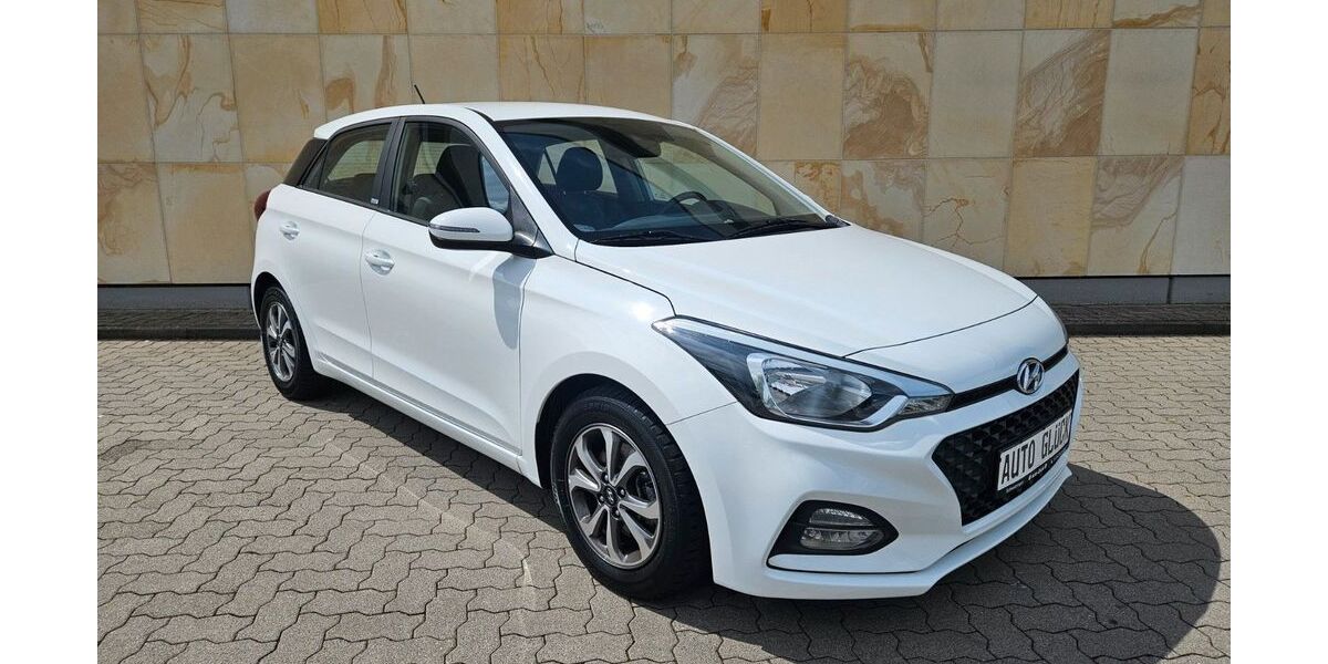 Hyundai i20 76.900 km 12.790 &euro; Schwetzingen 68723