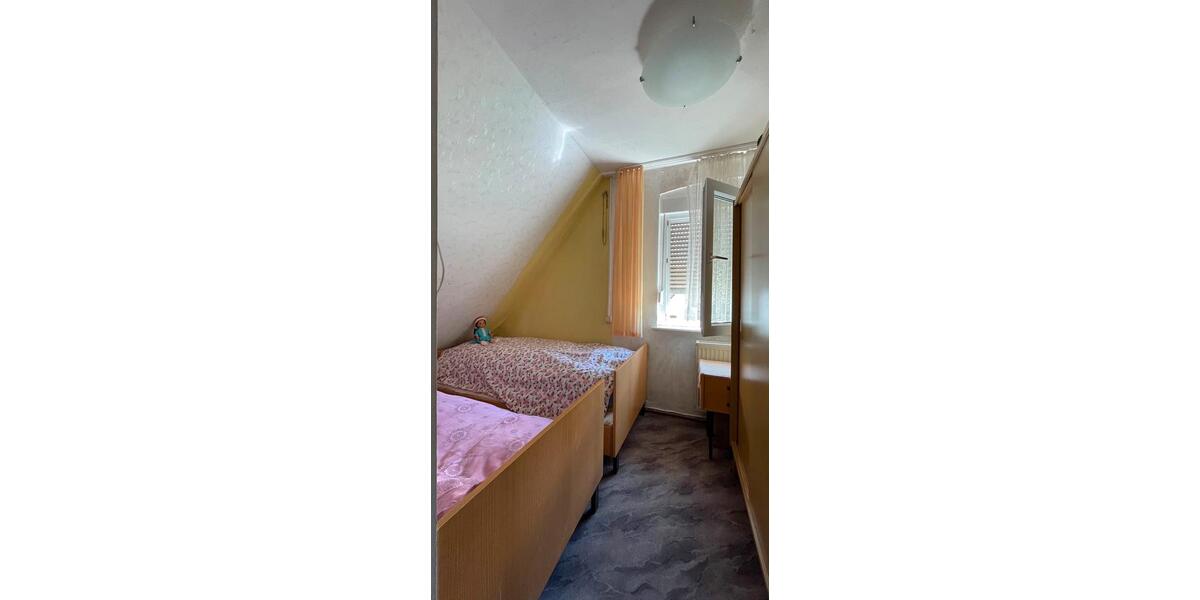 Doppelhaushälfte Neupetershain - 3 Zimmer, 63 m&sup2;, 89.000&euro; | Angebot:27452019
