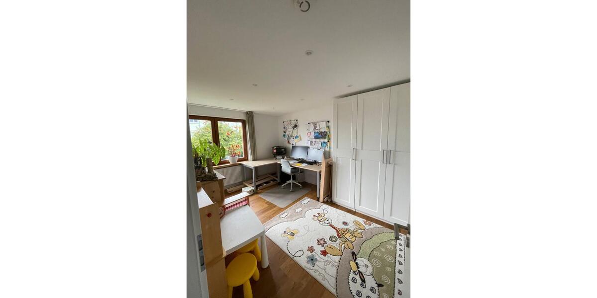 Etagenwohnung Radolfzell am Bodensee - 3 Zimmer, 80 m&sup2;, 380.000&euro; | Angebot:27046373