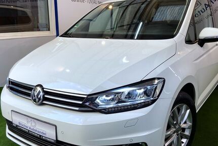 VW Touran 66.000 km 22.950 &euro; Berlin/Schöneberg 10827