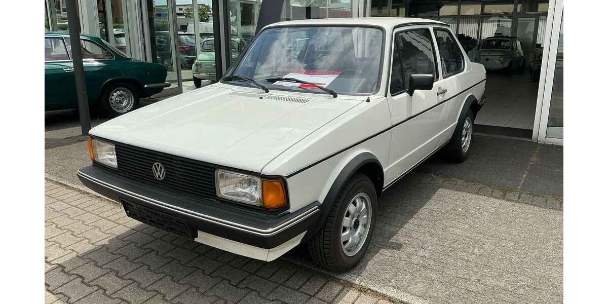VW Jetta 7.076 km 14.990 € Düsseldorf 40591