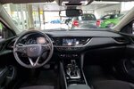 Opel Insignia Innovation Pano Navi Pro Winterpak. Park& 70.133 km 18.970 € HAAN 42781