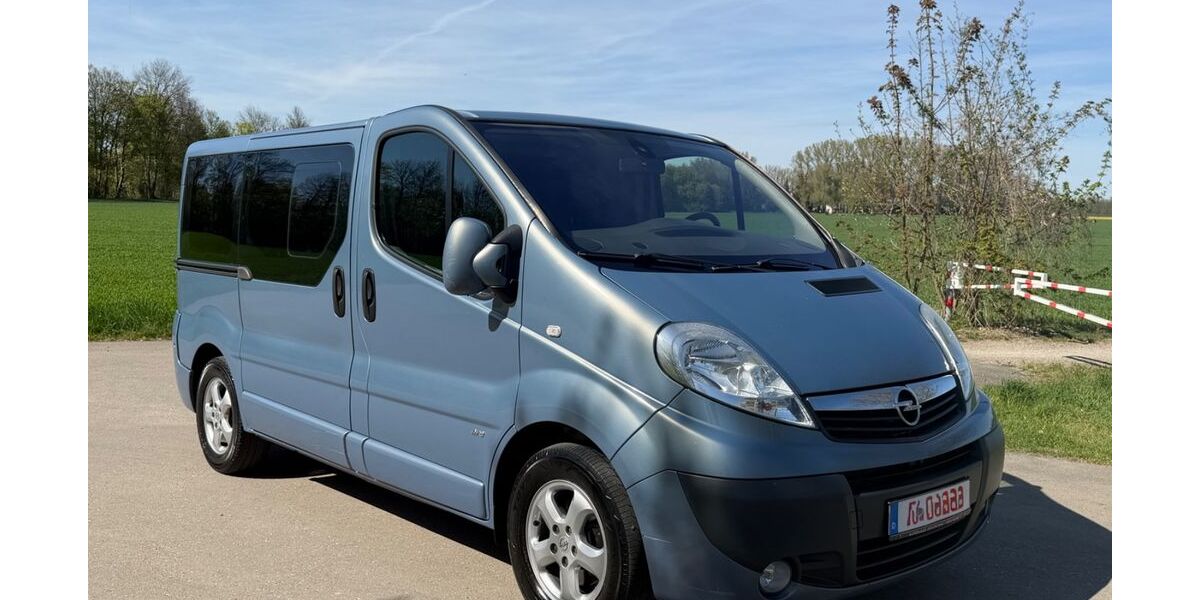Opel Vivaro 277.000 km 8.900 &euro; Königsbrunn 86343