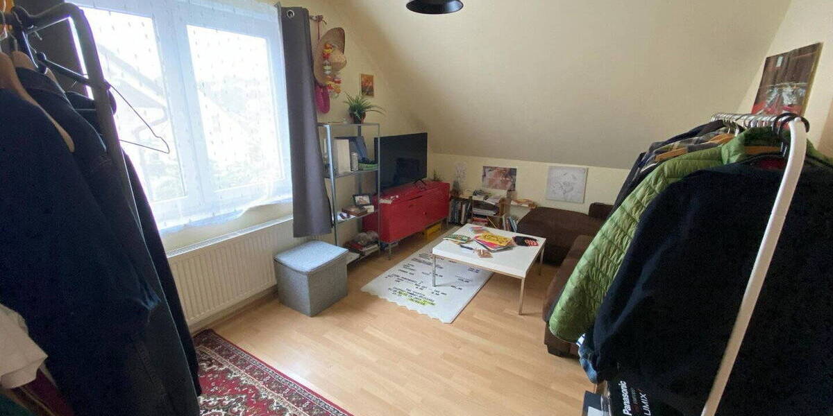 Einfamilienhaus Waldbröl - 6 Zimmer, 126 m&sup2;, 1.500&euro; | Angebot:26794401