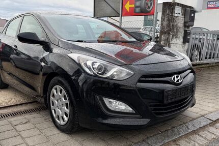 Hyundai i30 268.621 km 2.990 &euro; Zirndorf 90513