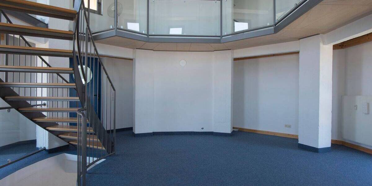 Gewerbeobjekt Usingen - 2 Zimmer, 83 m&sup2;, 795&euro; | Angebot:25740833