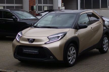 Toyota Aygo (X) 6.953 km 17.950 € Berlin 13403