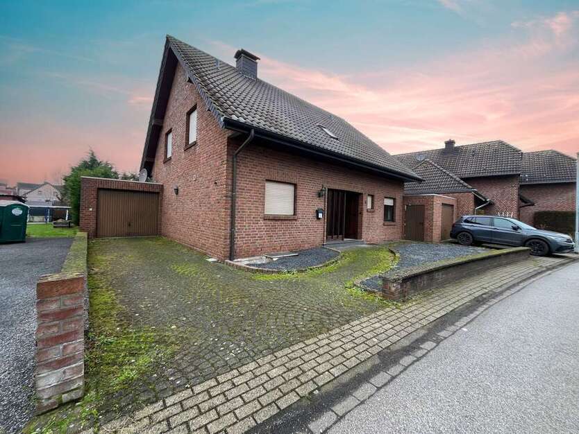 Haus zum Kaufen in Issum 420.000 € 183 m²