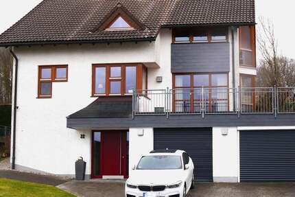 Haus Brilon - 5 Zimmer, 138 m&sup2;, 520.000&euro; | Angebot:26285535