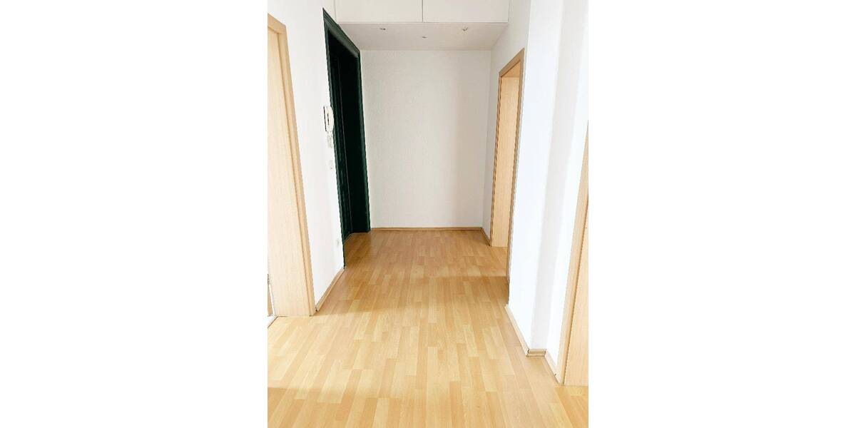 Etagenwohnung Riesa Altriesa - 2 Zimmer, 73 m&sup2;, 395&euro; | Angebot:25985365