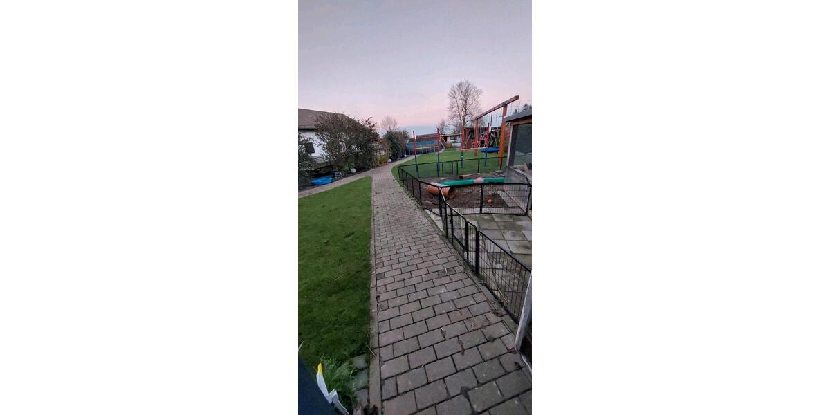 6 Zimmer im EG in Ruhiger Lage mit Großen Garten 6 zimmer