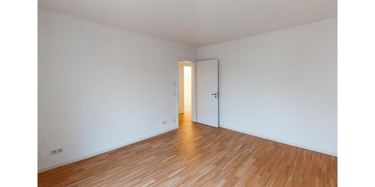 Etagenwohnung Erfurt Johannesplatz - 3 Zimmer, 96 m&sup2;, 1.150&euro; | Angebot:26384930