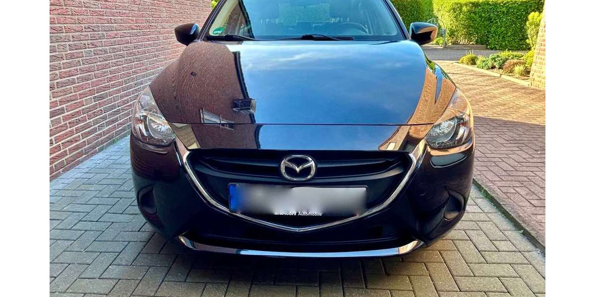 Mazda 2 103.000 km 8.600 &euro; Voerde 46562