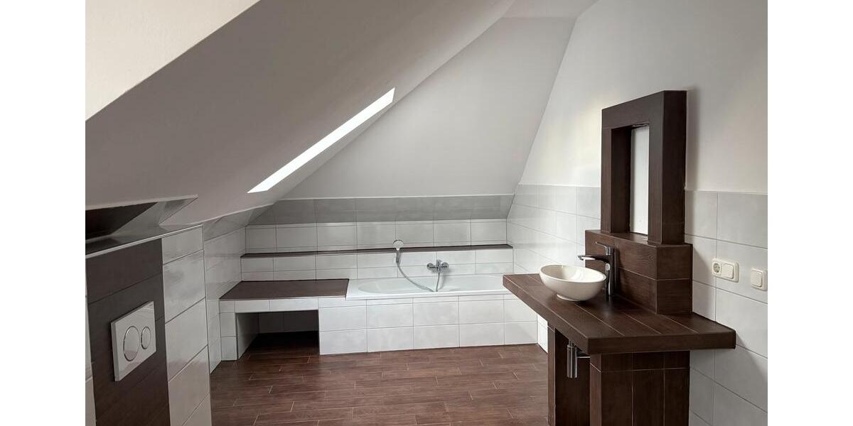 Mehrfamilienhaus, Wohnhaus Bargteheide - 8 Zimmer, 268 m&sup2;, 840.000&euro; | Angebot:24750157