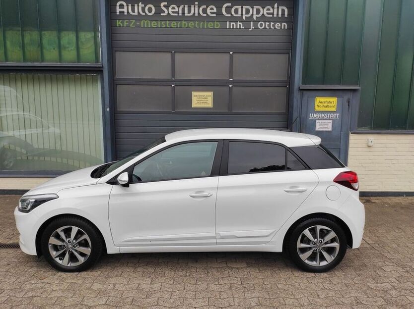i20