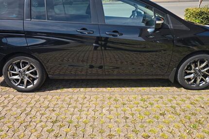 Mazda 5 99.000 km 9.199 &euro; Duisburg 47178