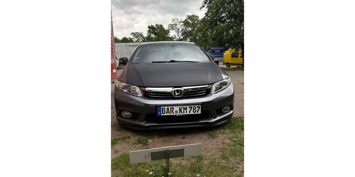Honda Civic 88.000 km 17.800 &euro; Bernau 16321