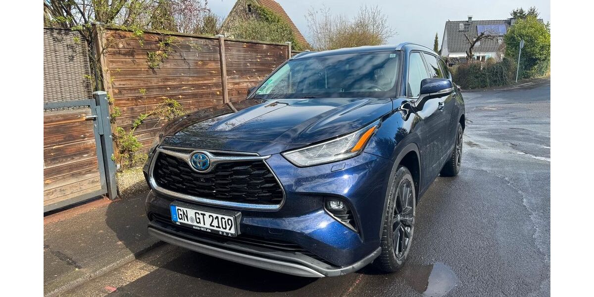 Toyota Highlander 32.100 km 48.000 &euro; Künzell 36093