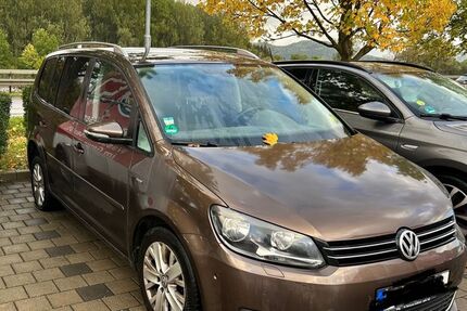 VW Touran 187.000 km 6.800 € Balingen 72336