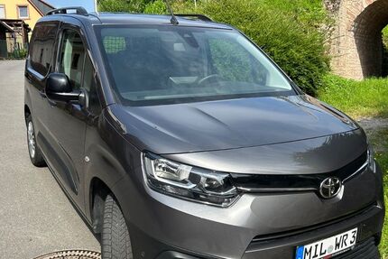 Toyota Proace City 58.000 km 14.900 &euro; Laudenbach 63925