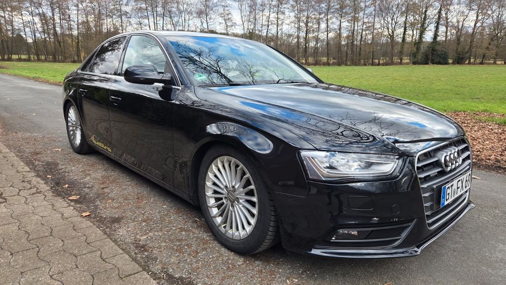 Audi A4 147.600 km 12.500 &euro; Steinhagen 33803