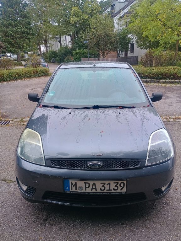 Ford Fiesta 169.600 km 1.200 € München 80999