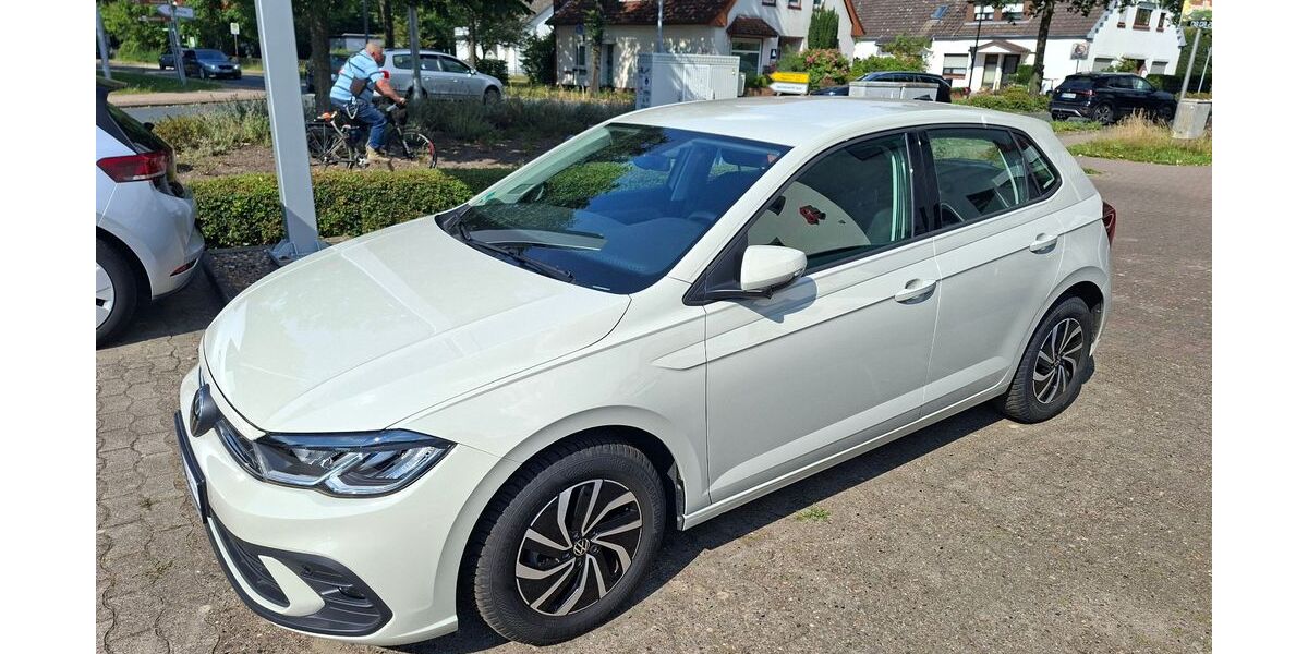 VW Polo 23.685 km 17.480 &euro; Oyten 28876