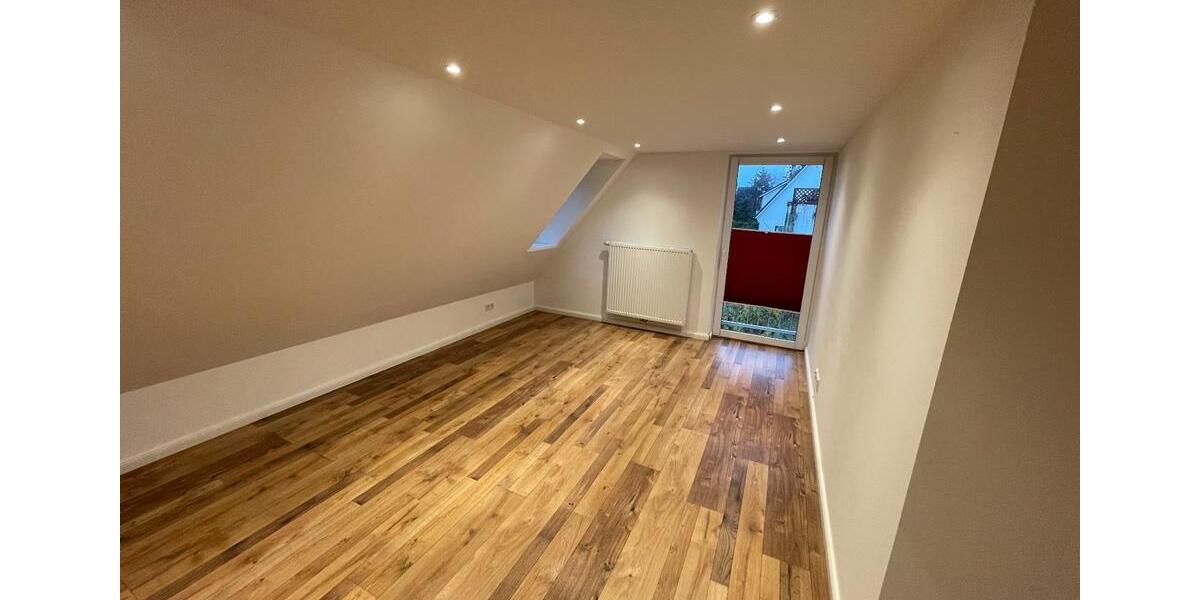 Maisonettenwohnung Itzehoe - 3 Zimmer, 93 m&sup2;, 880&euro; | Angebot:25021999