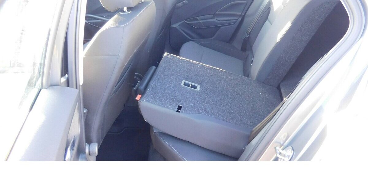 Skoda Fabia 1.0 Ambition MPI BMT Navi Klima 13.700 km 14.990 &euro; Vordorf 38533