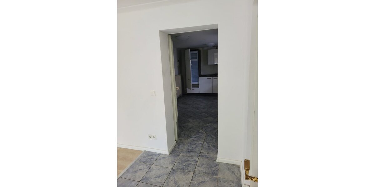Bad Hersfeld, Kurpark, 2 ZKB + Terrasse - Etagenwohnung Bad Hersfeld | Angebot:25075752