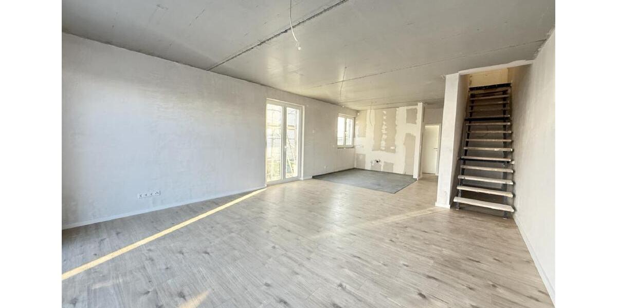 Neubau Doppelhaushälfte Erstbezug in der Stadtheide 6 zimmer