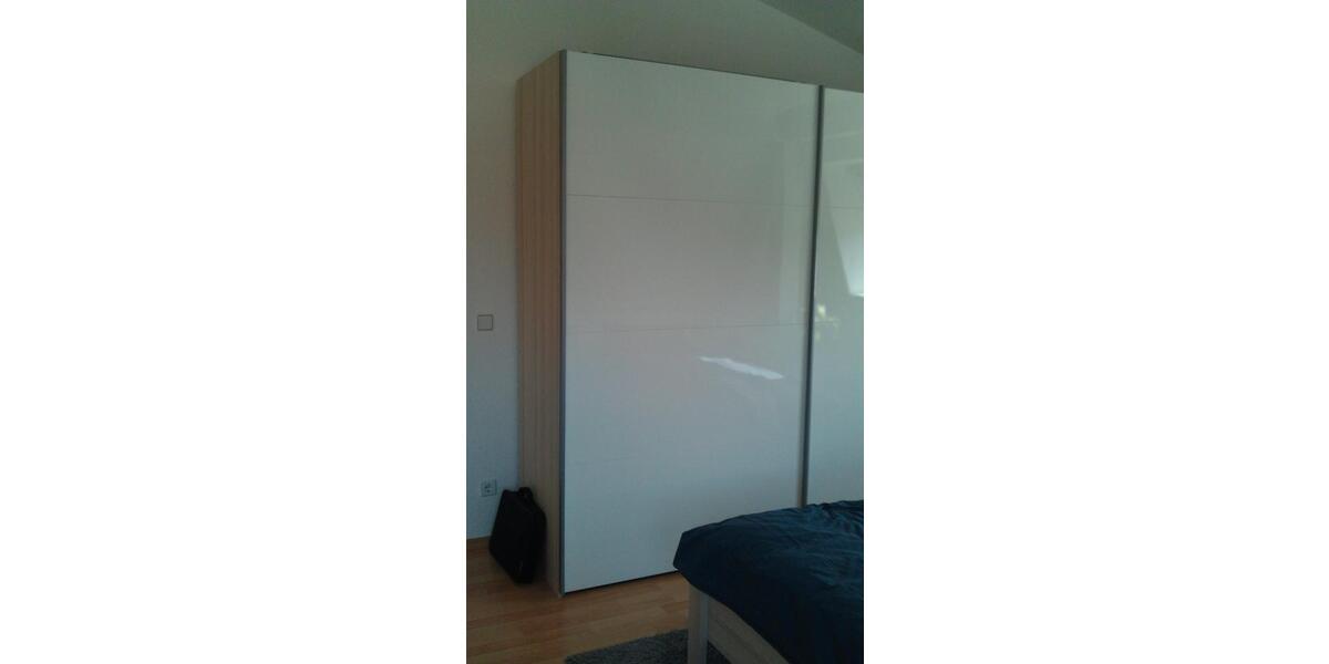 Dachgeschoßwohnung Dresden Cossebaude - 2 Zimmer, 63 m&sup2;, 186.000&euro; | Angebot:23187458