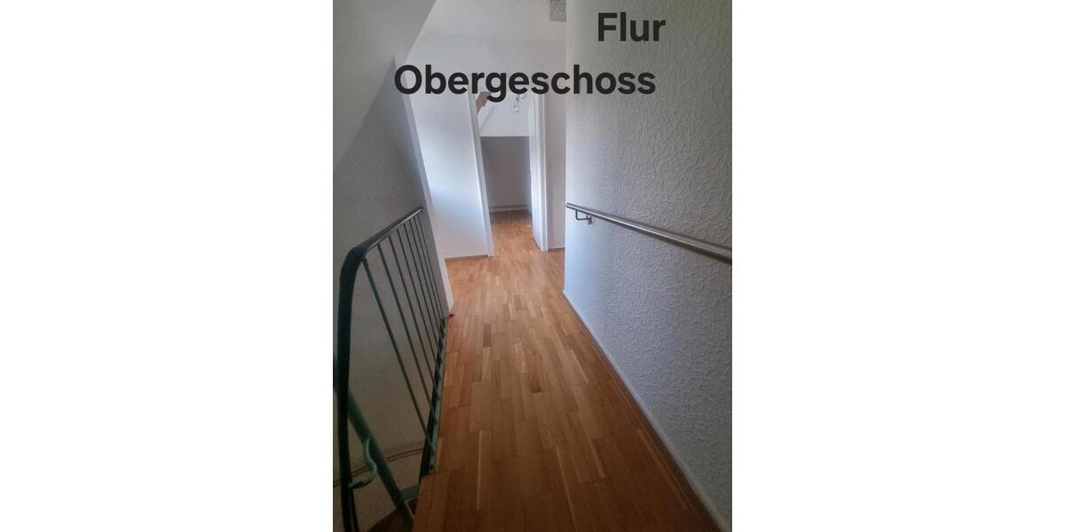 Einfamilienhaus Bad Hersfeld - 4 Zimmer, 160 m&sup2;, 1.500&euro; | Angebot:25868009