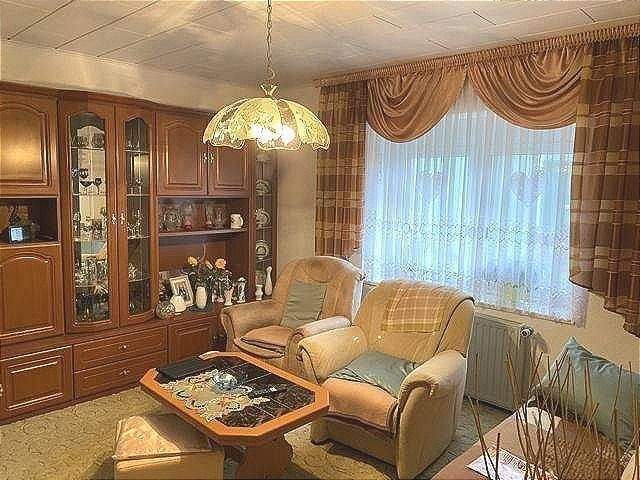 Einfamilienhaus Eisleben Schmalzerode - 6 Zimmer, 210 m&sup2;, 120.000&euro; | Angebot:25729409