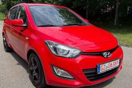 Hyundai i20 101.000 km 4.690 &euro; Röfingen 89365