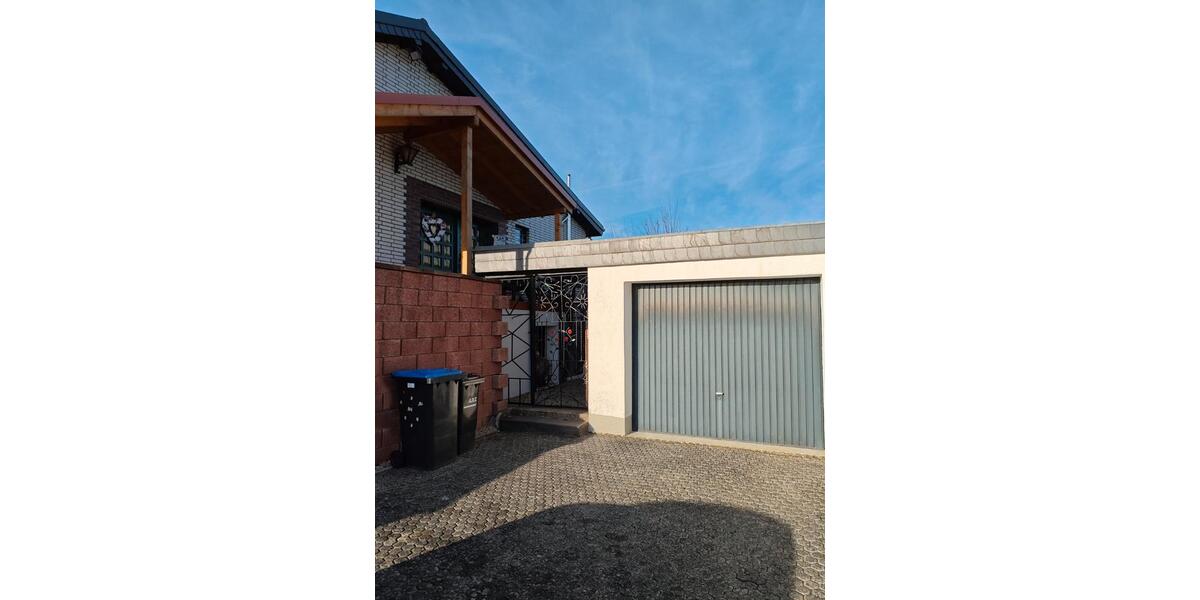 Einfamilienhaus Mehren - 6 Zimmer, 220 m&sup2;, 390.000&euro; | Angebot:26101990