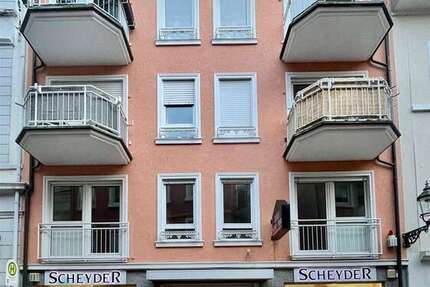 Einzelhandel in Baden-Baden 4.850 € 167 m² zimmer