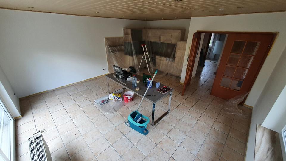 Idyllische Haushälfte, Erdgeschoß, Keller, Terasse, Garten 2 zimmer