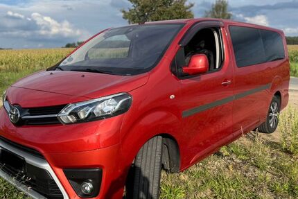 Toyota Proace (Verso) 248.529 km 18.000 € Luckenwalde 14943
