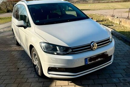 VW Touran 129.320 km 16.700 &euro; Wettringen, Mittelfranken 91631
