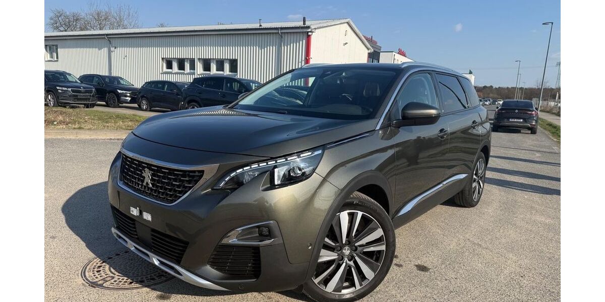 Peugeot 5008 140.000 km 13.800 &euro; Blankenfelde-Mahlow 15827