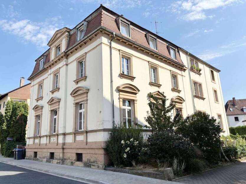 Haus zum Kaufen in Bayreuth 890.000 € 565.38 m²