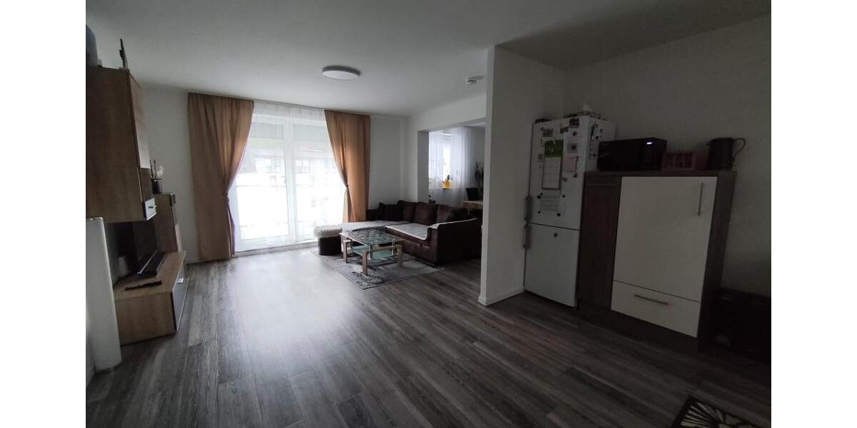 Etagenwohnung Kirchheim - 4 Zimmer, 98 m&sup2;, 900&euro; | Angebot:26679032