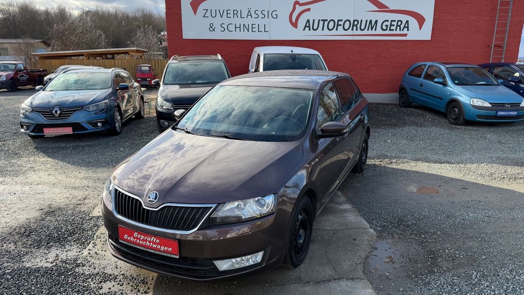 Skoda Rapid 87.654 km 9.990 &euro; Gera 07546