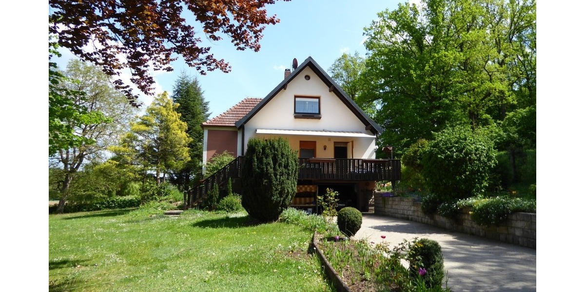 IN GROSSZÜGIGER ALLEINLAGE DIE EIGENEN IDEEN VERWIRKLICHEN!!! - Einfamilienhaus Stegaurach | Angebot:26023620