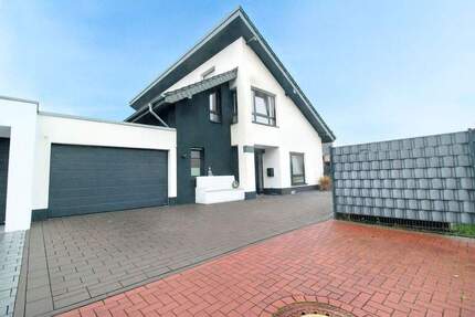 Haus Rees - 6 Zimmer, 725.000&euro; | Angebot:24736141