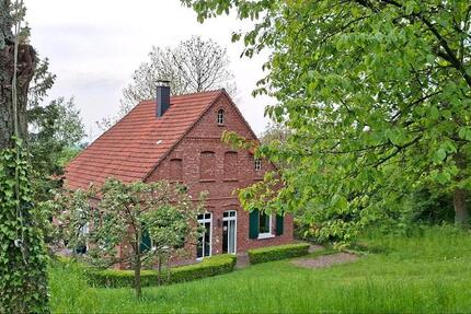 Haus Lübbecke - 4 Zimmer, 95 m&sup2;, 950&euro; | Angebot:26434497