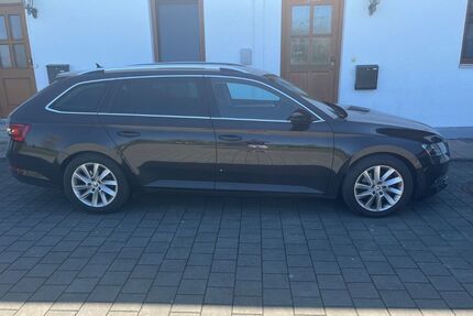 Skoda Superb 117.000 km 16.900 &euro; Rott am Inn 83543