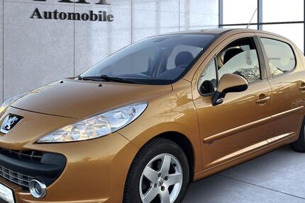 Peugeot 207 92.571 km 5.499 &euro; Nürnberg 90431
